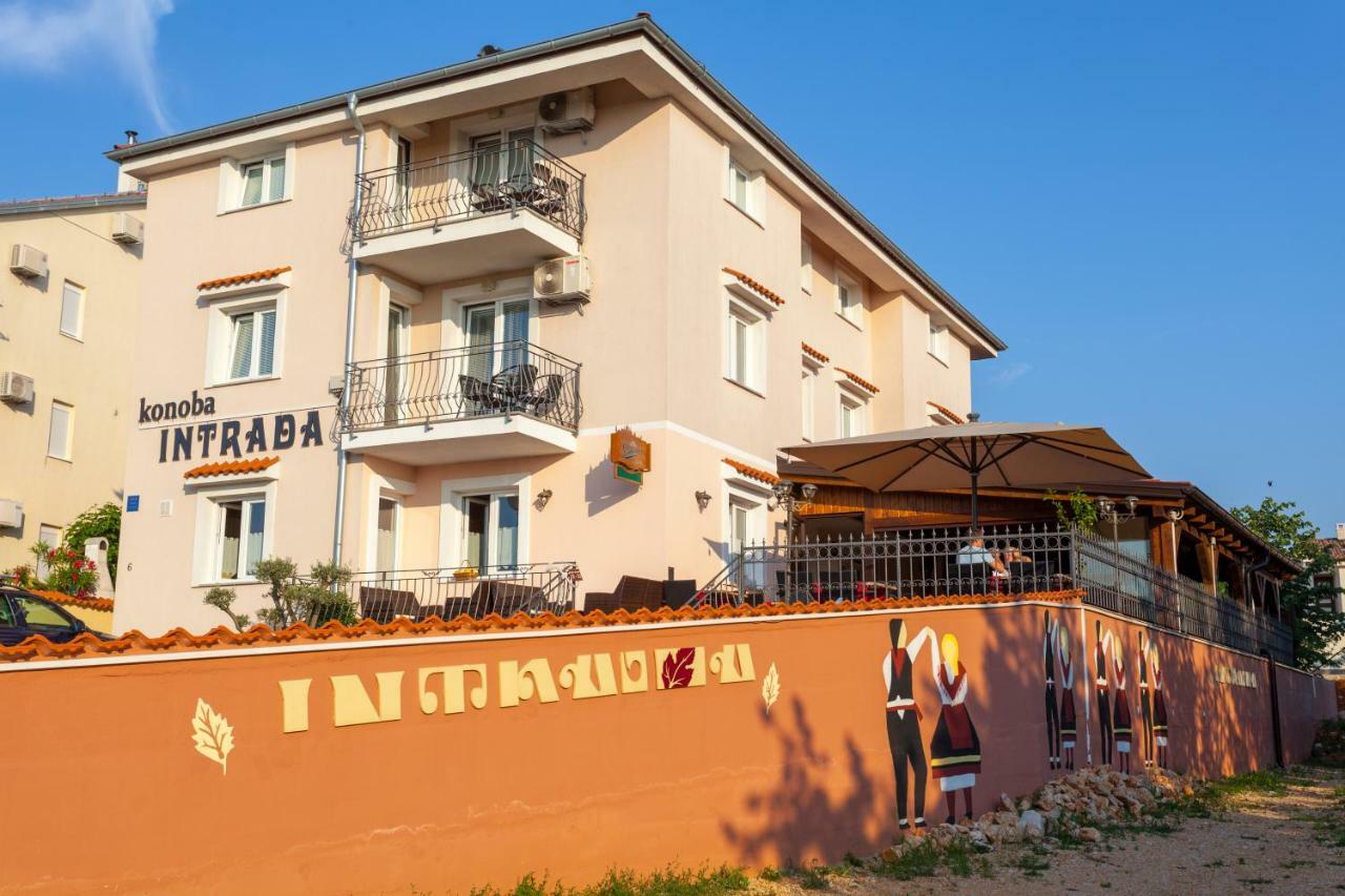 Apartments Jadranka Malinska Eksteriør bilde