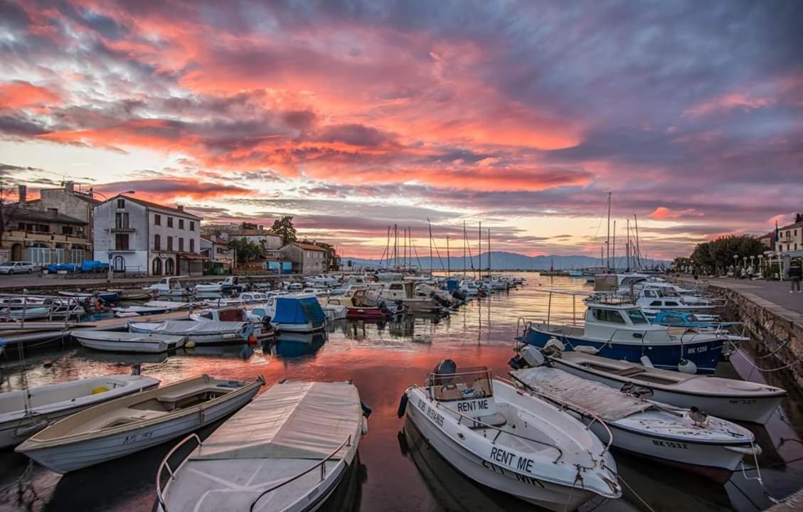 Apartments Jadranka Malinska Eksteriør bilde